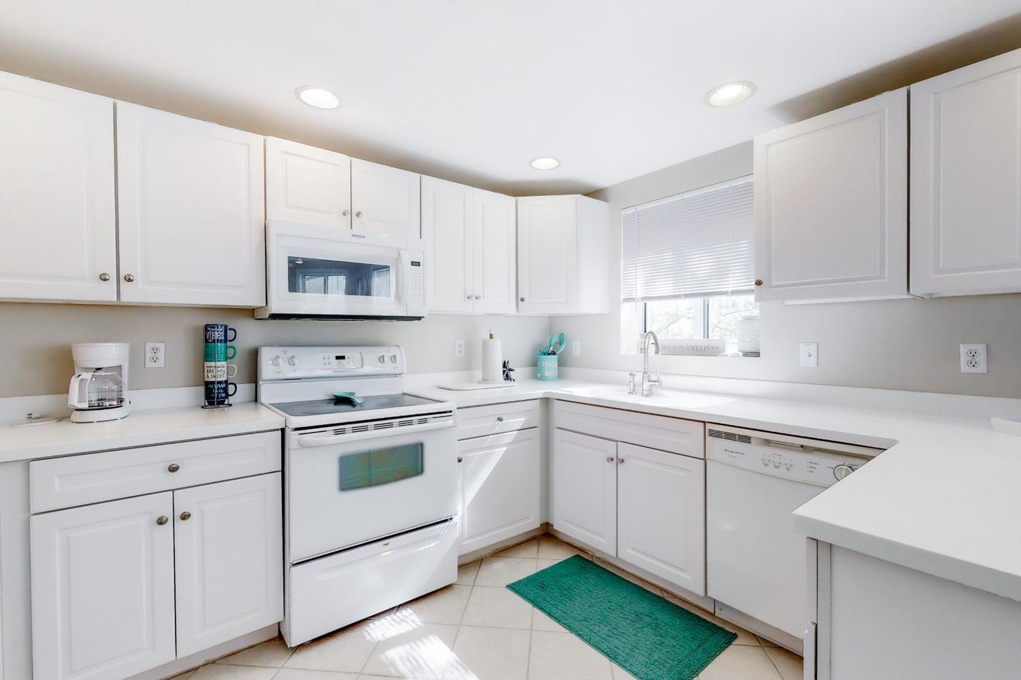 Astoria Condos Ocean City Room photo