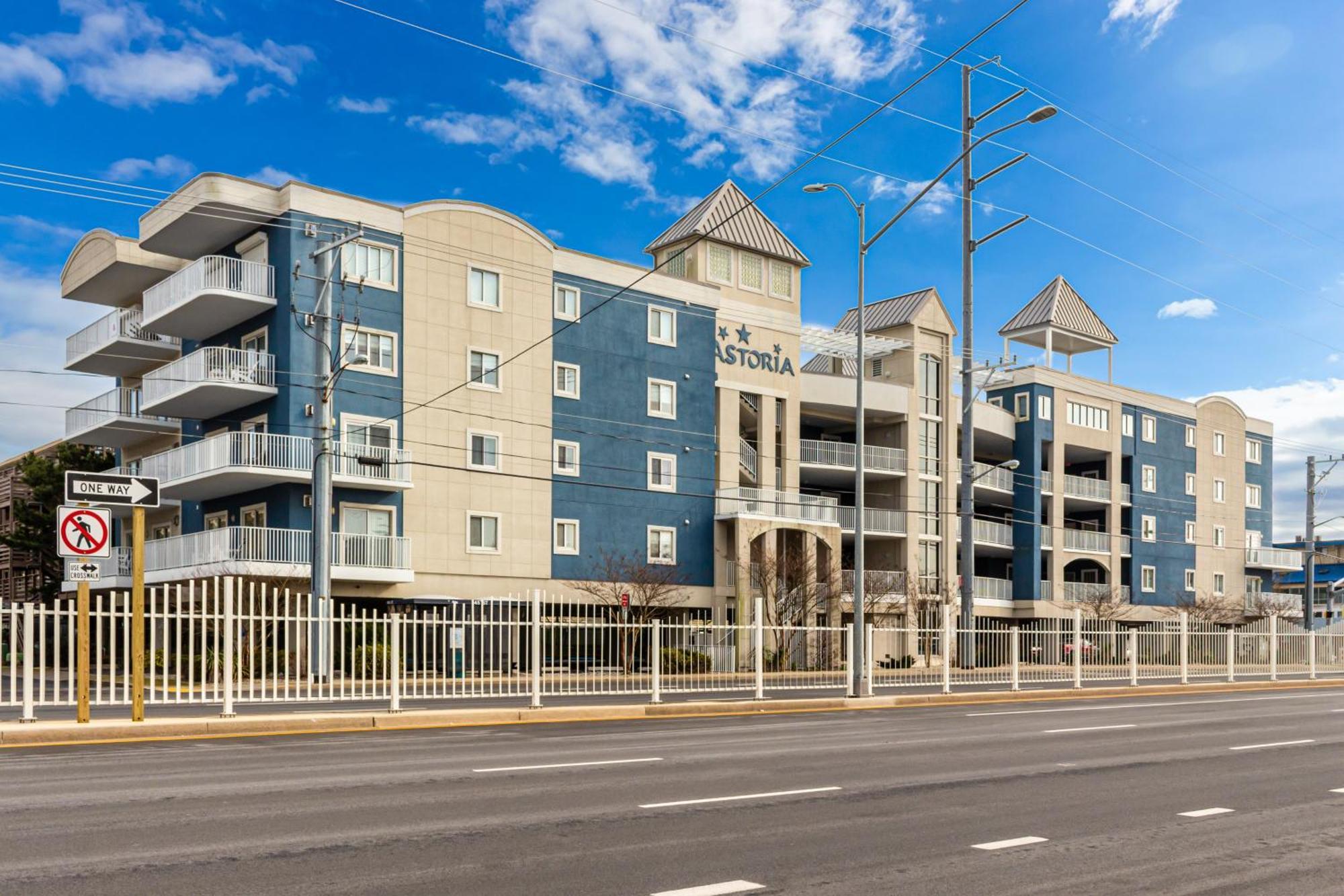 Astoria Condos Ocean City Room photo